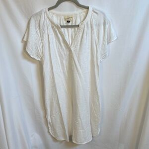 Universal Thread Cream Short Sleeve Tunic
